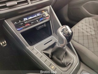 VOLKSWAGEN Taigo 1.0 TSI 85kW R-Line 11