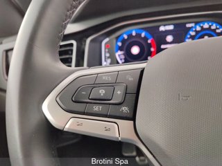 VOLKSWAGEN Taigo 1.0 TSI 85kW R-Line 14