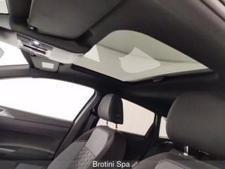 VOLKSWAGEN Taigo 1.0 TSI 85kW R-Line 9