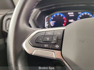 VOLKSWAGEN T-Cross 1.0 TSI Sport  R-LINE 12