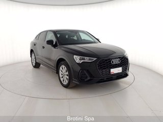 AUDI Q3 Sportback 45 TFSI e S tronic Business Plus 3