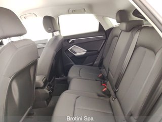 AUDI Q3 Sportback 35 TDI S tronic Business Plus 9