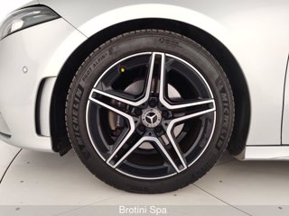 MERCEDES Classe A A 180 Premium 5