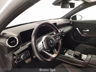 MERCEDES Classe A A 180 Premium 7