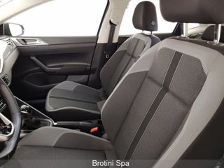 VOLKSWAGEN Polo 1.0 TSI Style 8