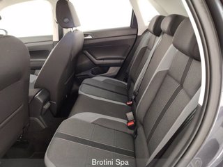 VOLKSWAGEN Polo 1.0 TSI Style 9