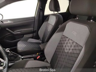 VOLKSWAGEN Taigo 1.0 TSI 81kW R-Line 8