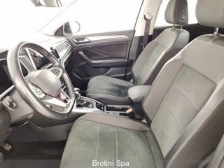 VOLKSWAGEN T-Roc 1.0 TSI Style 6