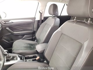 VOLKSWAGEN T-Roc 1.0 TSI Style 8