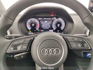 AUDI Q2 2.0 35 TDI BUSINESS ADV. S TRONIC 12
