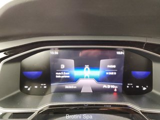 VOLKSWAGEN Polo 1.0 TSI R-Line 12