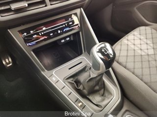 VOLKSWAGEN Polo 1.0 TSI R-Line 9