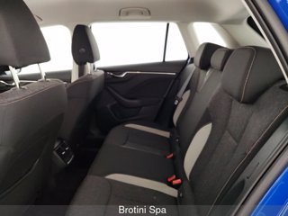 SKODA Kamiq 1.0 TSI 70KW STYLE 9