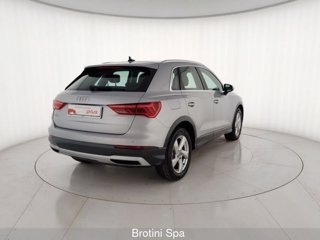 AUDI Q3 2.0 35 TDI Business Advanced S Tronic 2