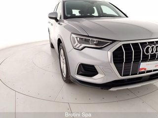 AUDI Q3 2.0 35 TDI Business Advanced S Tronic 4