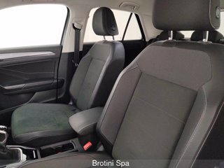 VOLKSWAGEN T-Roc 1.0 TSI Style 8