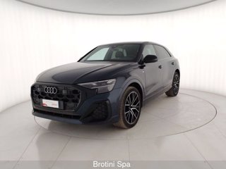 AUDI Q8 50 TDI 210kW quattro tip. S Line Edition 0