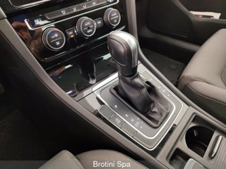 VOLKSWAGEN Golf 1.5 TGI Executive BMT DSG 9