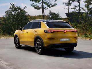 VOLKSWAGEN T-Roc 1.5 eTSI ACT 150 CV DSG R-Line 2