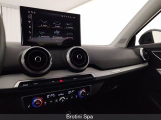 AUDI Q2 1.5 40 TFSI S LINE ED. QUATTRO S TRONIC 11