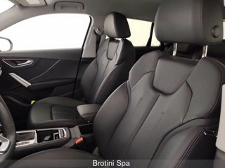 AUDI Q2 1.5 40 TFSI S LINE ED. QUATTRO S TRONIC 8