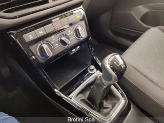 VOLKSWAGEN T-Cross 1.0 TSI Edition Plus 10