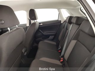 VOLKSWAGEN Polo 1.0 TGI Life 9