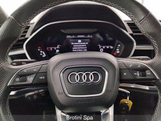 AUDI Q3 Sportback 35 TDI S tronic Identity Black 12