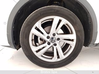 VOLKSWAGEN T-Roc 1.0 TSI R-Line 5