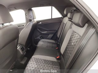 VOLKSWAGEN T-Roc 1.0 TSI R-Line 9