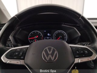 VOLKSWAGEN T-Cross 1.0 TSI Style 11