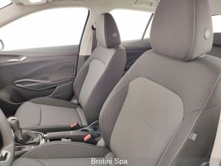 SKODA Fabia 1.0 MPI 80 CV Young Edition 8