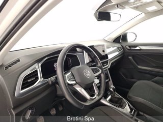 VOLKSWAGEN T-Roc 1.0 TSI Style 7
