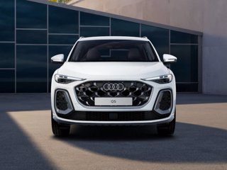 AUDI Q5 TDi 150 kW mHEV+ S tronic quattro S line edition 4