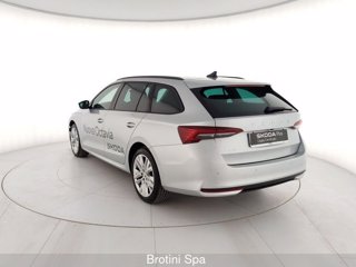 SKODA Octavia Wagon 2.0 TDI 150 CV SCR DSG Executive 1