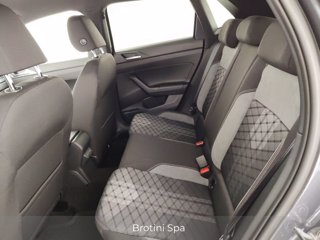 VOLKSWAGEN Polo 1.0 TSI R-Line Plus 9