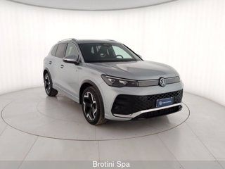VOLKSWAGEN Tiguan 2.0 TDI 110KW SCR R-Line DSG 3