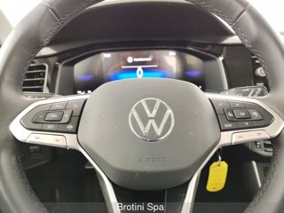 VOLKSWAGEN Polo 1.0 TSI Life 12