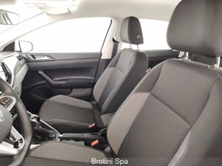 VOLKSWAGEN Polo 1.0 TSI Life 8