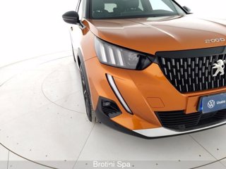 PEUGEOT 2008 BlueHDi 100 GT Line S&S 4