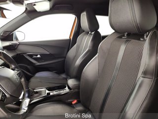 PEUGEOT 2008 BlueHDi 100 GT Line S&S 8