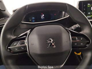 PEUGEOT 2008 PureTech 130 Allure S&S 12