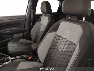 VOLKSWAGEN Polo 1.0 TSI R-Line 8