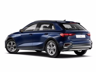 AUDI A3 allstreet TFSI 110 kW S tronic Business Advanced 2