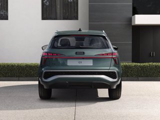 AUDI Q3 e-hybrid 200 kW S tronic S line edition 3