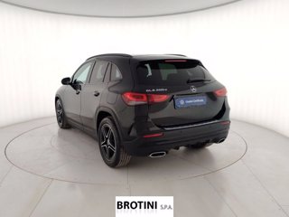 MERCEDES GLA 200 d Automatic Premium 1
