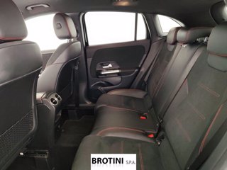 MERCEDES GLA 200 d Automatic Premium 9