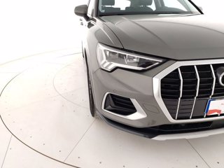 AUDI Q3 1.5 35 TFSI Business Advanced 4