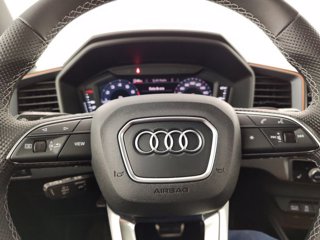 AUDI A1 Sportback 40 TFSI S tronic Identity Black 12