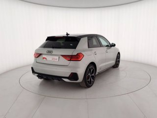AUDI A1 Sportback 40 TFSI S tronic Identity Black 2
